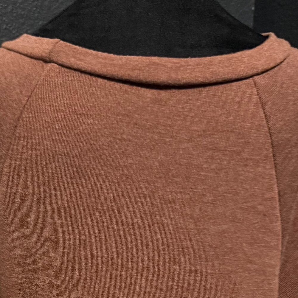 BOMBOM Short Sleeve Casual Top - Picture 4 of 6